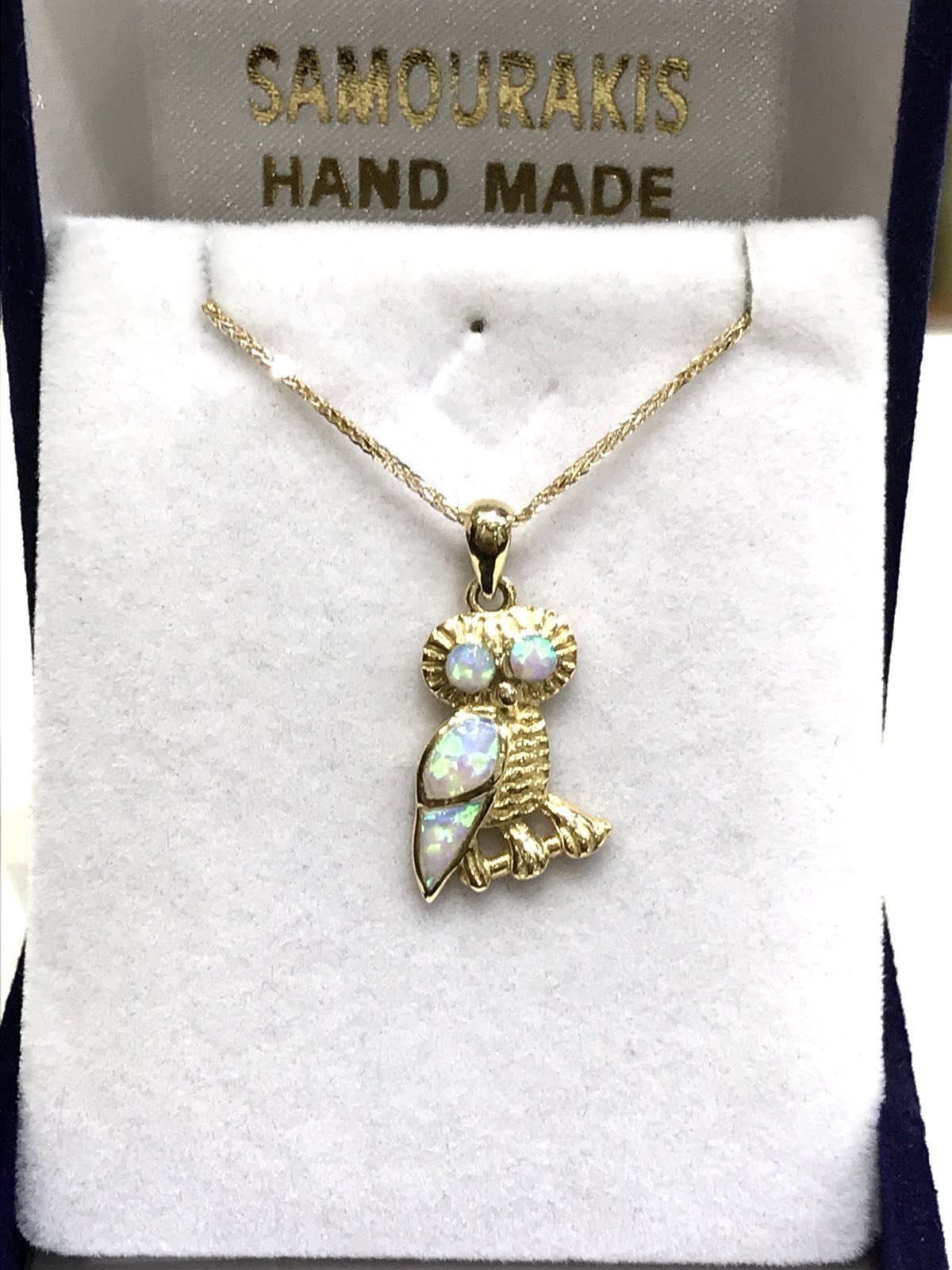 Owl Pendant with White Opal in Solid Gold 14 Karat (585)